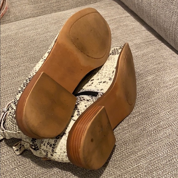 Steven by Steve Madden snake shoes 8 - worn twice - Picture 6 of 8
